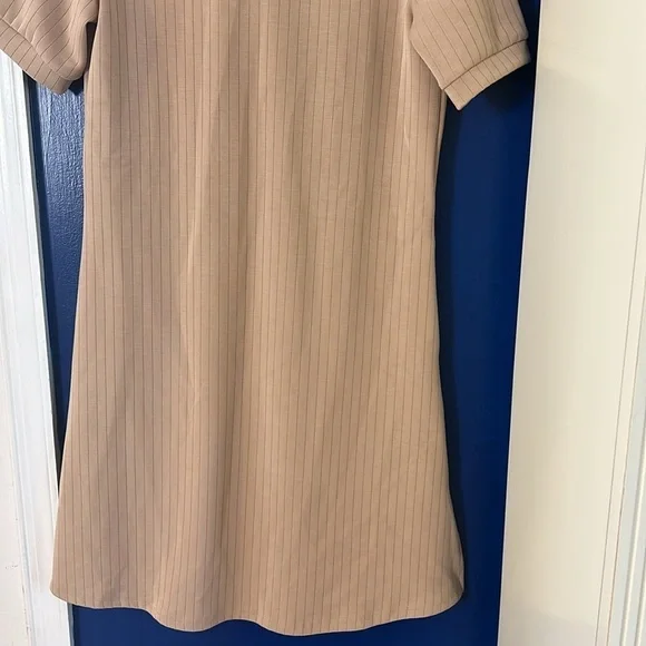 NWOT Women’s Southcott Tan Striped Collared Dress Size 1 US Small - Picture 8 of 8